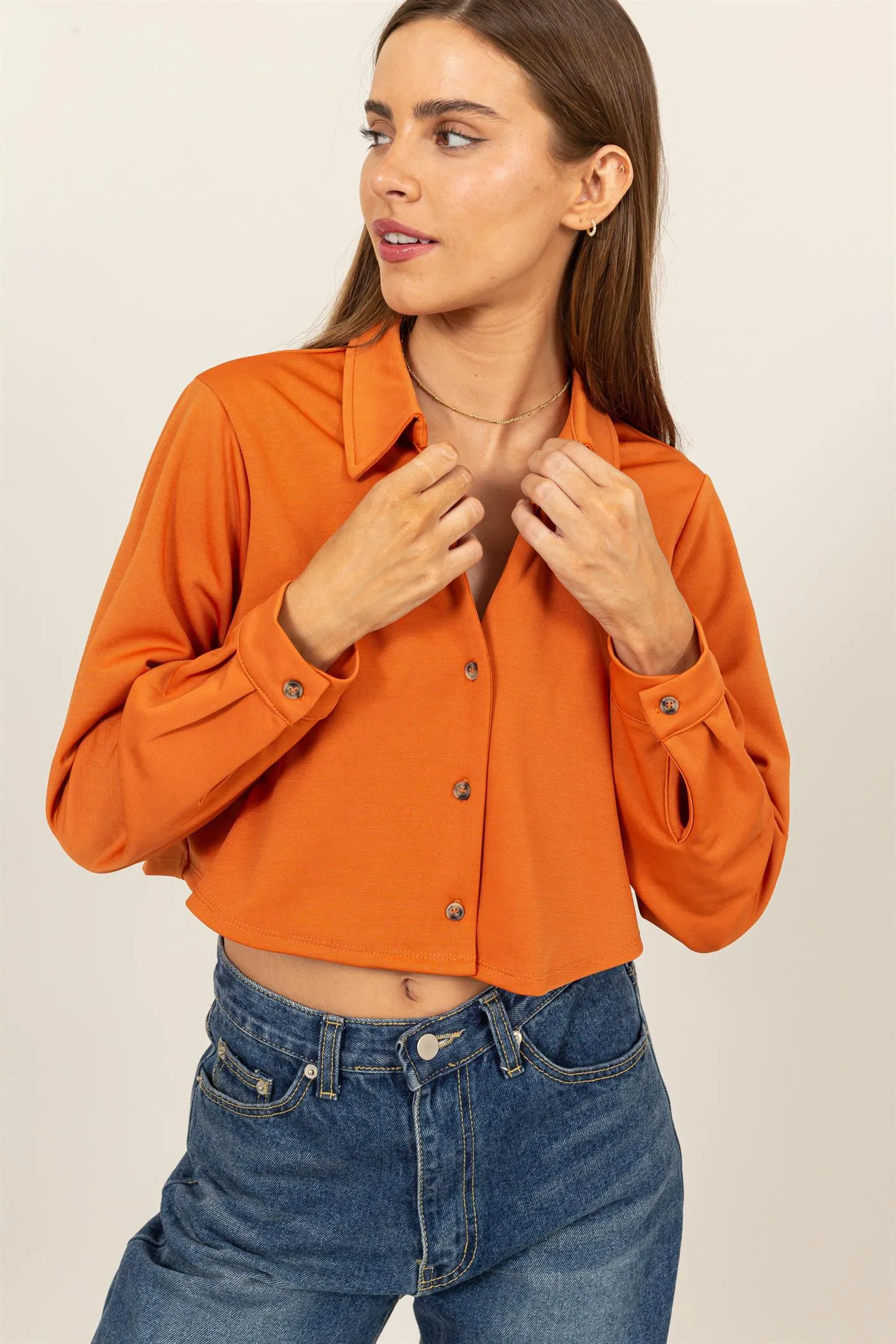 HF24E814-CROPPED BUTTON-UP KNIT SHIRT