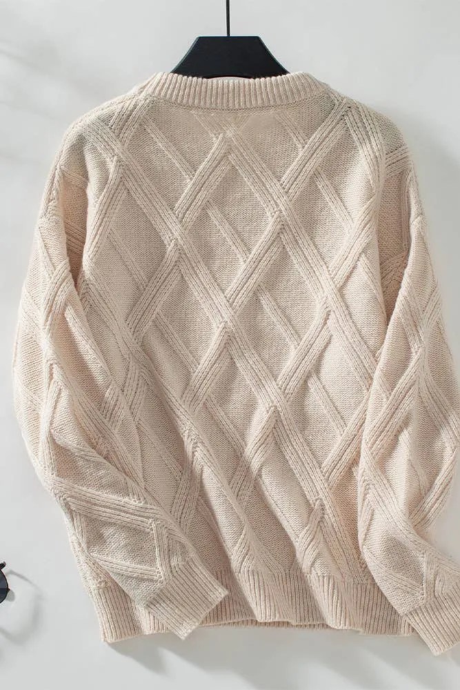 Loose Fit Diamond Pattern Sweater