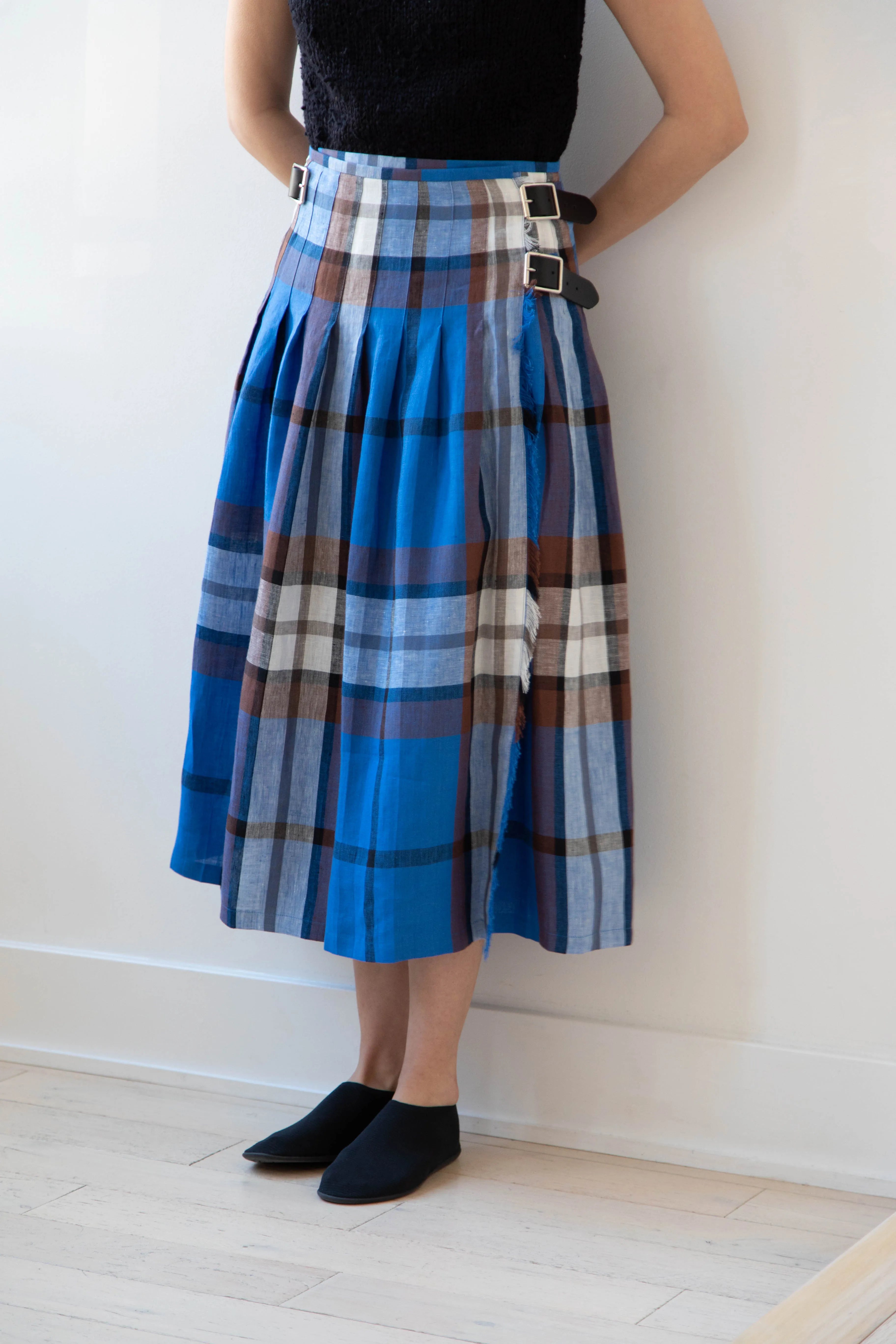 O'Neil of Dublin | Linen Pleated Skirt in Blue Check