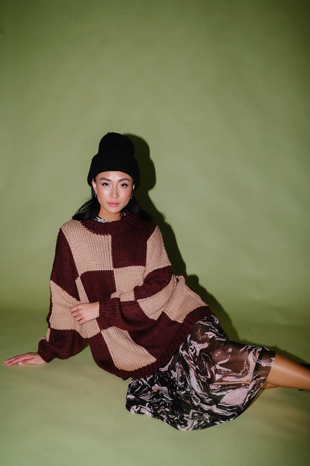 Rue Oversized Checkerboard Knit in Tan/Brown