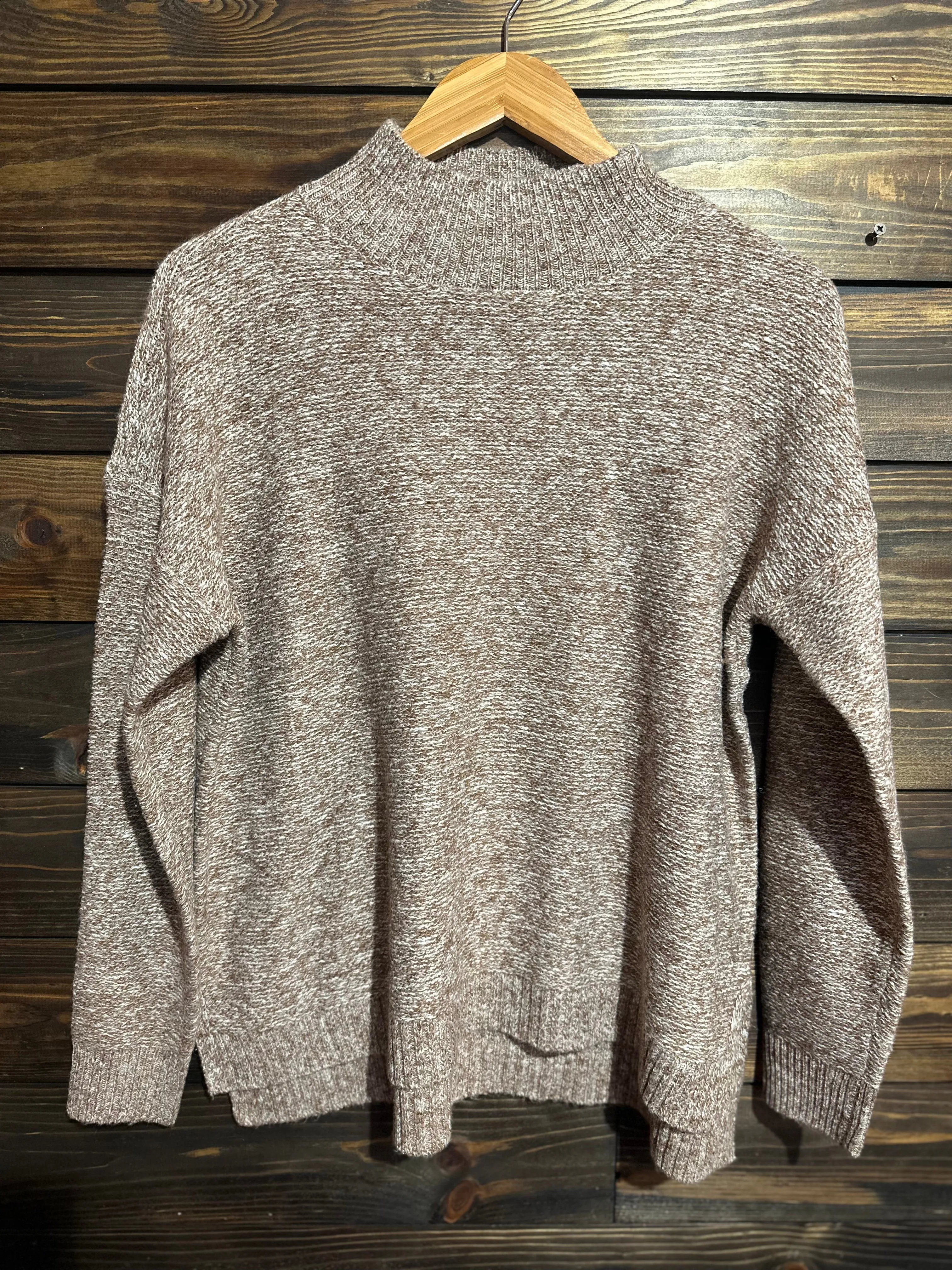 TWO TONE SWEATER